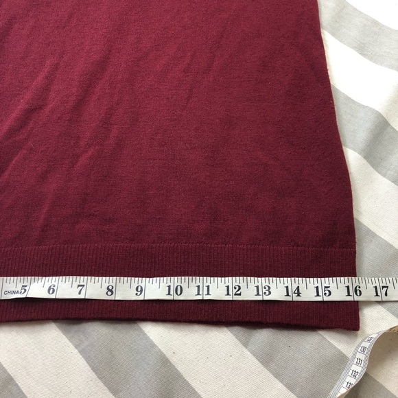 Club Monaco red sheet top tunic size Xs - Picture 8 of 8